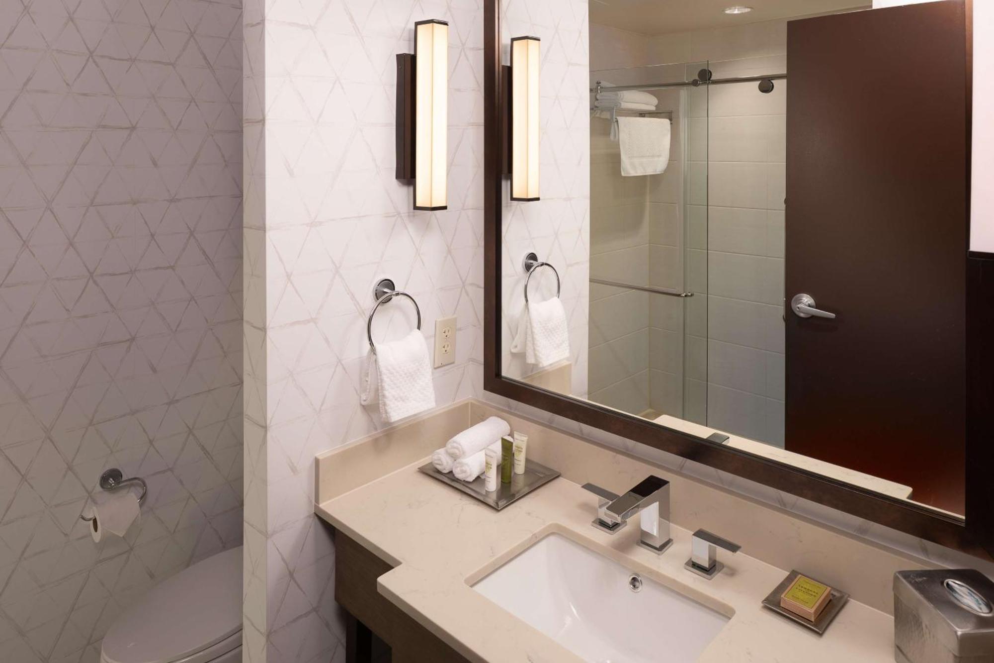 Hilton Asheville Biltmore Park Εξωτερικό φωτογραφία