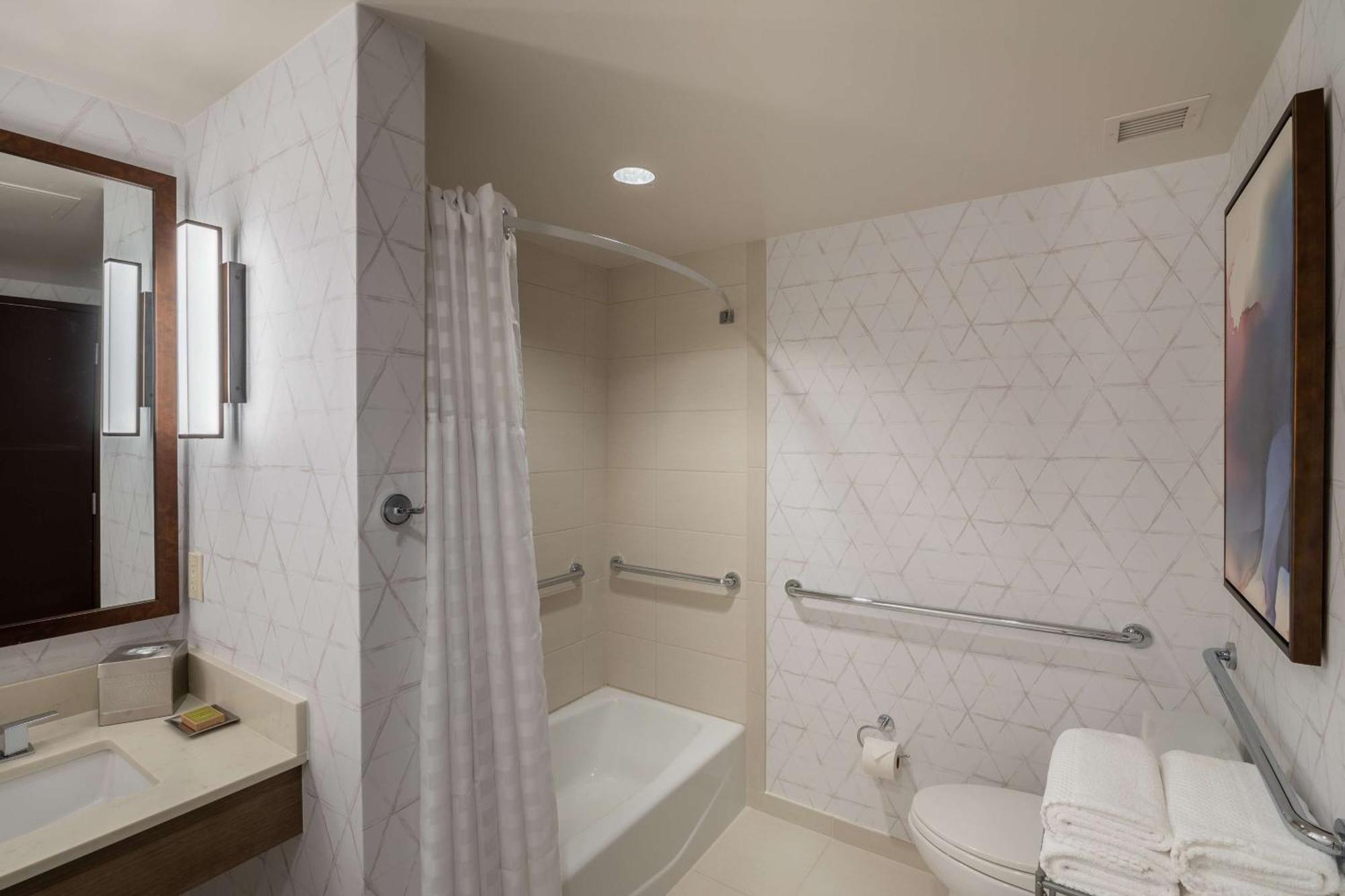Hilton Asheville Biltmore Park Εξωτερικό φωτογραφία